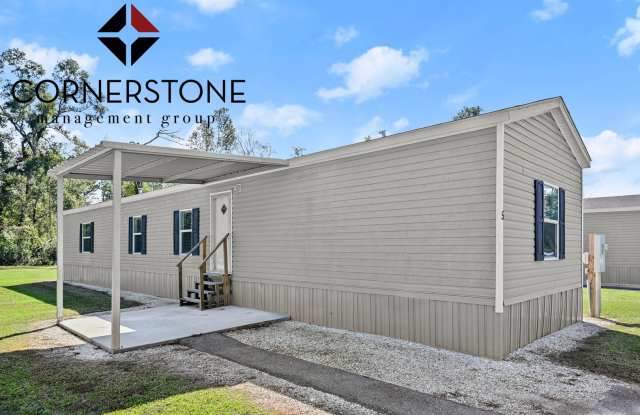 Cozy 3-Bed, 2-Bathroom Trailer Home Available for Rent! Located off of Strawberry Lane in Albany! photos photos Cozy 3-Bed, 2-Bathroom Trailer Home Available for Rent! Located off of Strawberry Lane in Albany! photos photos