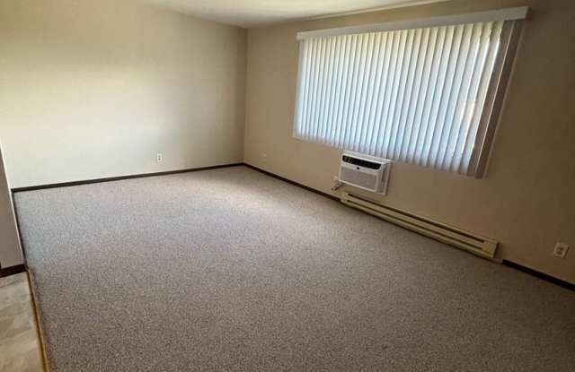 Two bedroom upper appartment Gallery 2