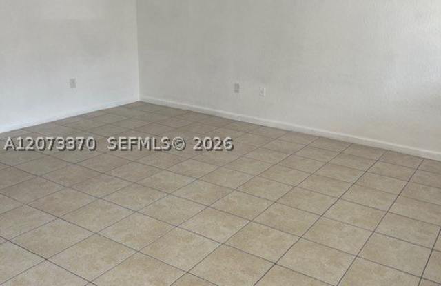 2735 NW 131 ST Gallery 2