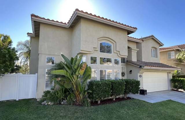 Beautiful 5 Bedroom/3 Bath 2 Story Home in Versailles Gated Community photos photos
