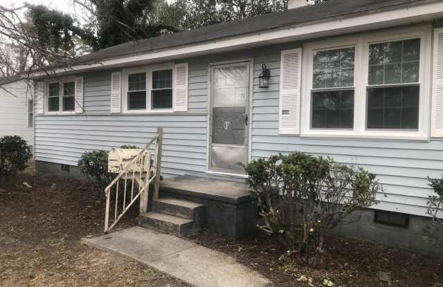 1403 Hyman Ave photos photos