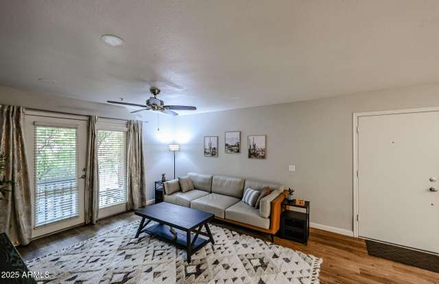 4704 E Paradise Village Parkway Gallery 4