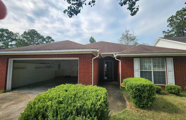 104 Pace - 104 Pace Lane, Dothan, AL 36305