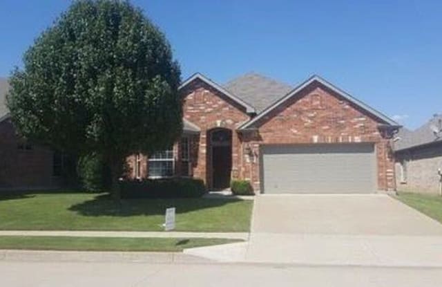 2741 Maple Creek Dr - 2741 Maple Creek Drive, Fort Worth, TX 76177