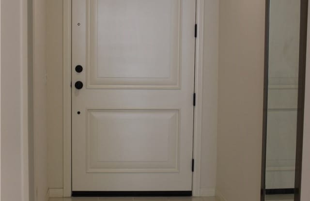 79 Somerton Gallery 4