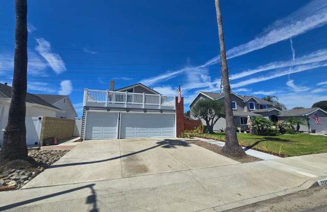 Cul-De-Sac 3 Bedroom 2.5 Bath 2 Story Home With Family Room, photos photos