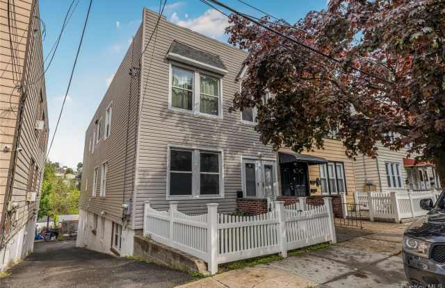 151 Burhans Avenue photos photos