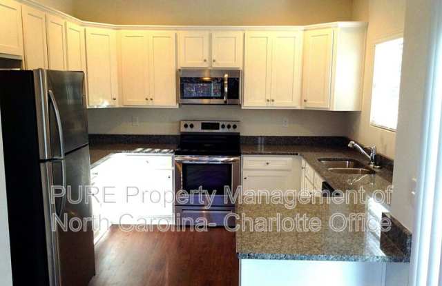 613 Oak Forest Lane photos photos