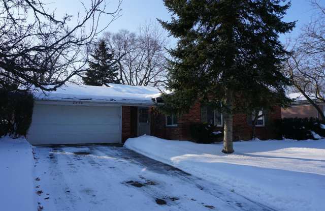 2850 Renfrew Street - 2850 Renfrew Street, Ann Arbor, MI 48105