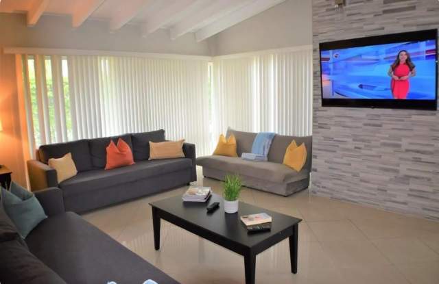4411 E Tradewinds Ave photos photos