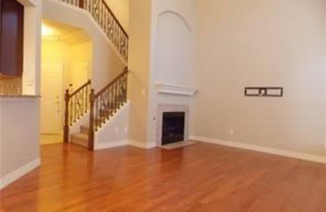7005 Van Gogh Drive Gallery 4