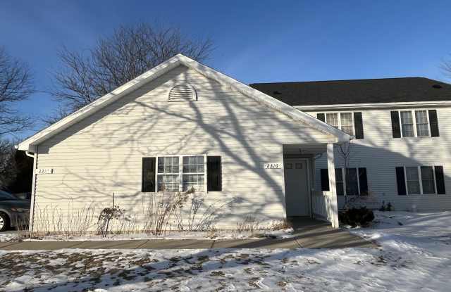 2310 Valley Road photos photos