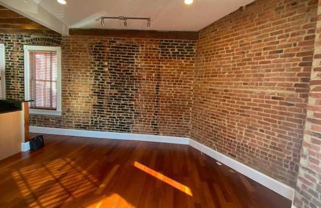 389 RHODE ISLAND AVENUE NW Gallery 4