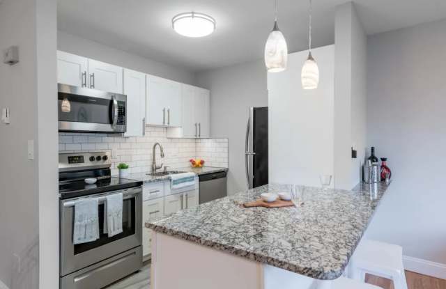 Cloverdale Apartments photos photos