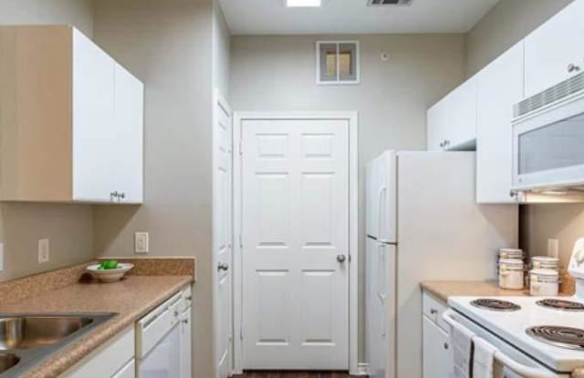 8910 N Loop 1604 W, #114 photos photos