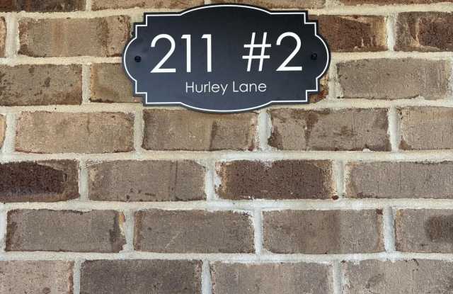 211-2 Hurley Lane Gallery 3