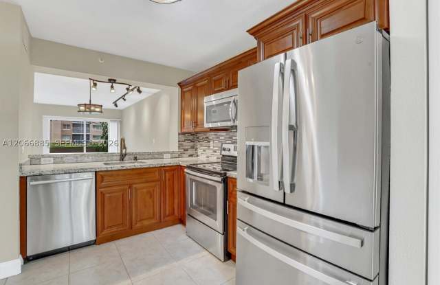 9537 Weldon Cir Gallery 1