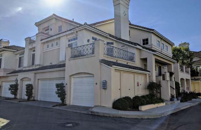 55 Shorebreaker Dr Gallery 2