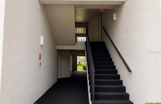 1223 S PINE RIDGE Circle Gallery 2