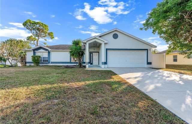 8468 Grove Road photos photos