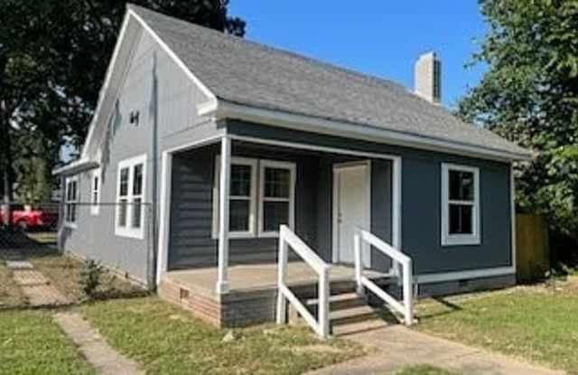 1421 West 18th Street - 1421 West 18th Street, North Little Rock, AR 72114