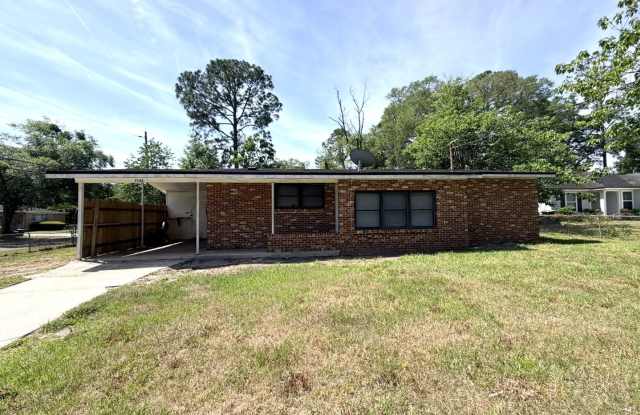 Updated Cedar Hills Estates 3 BR / 1 BA Home photos photos