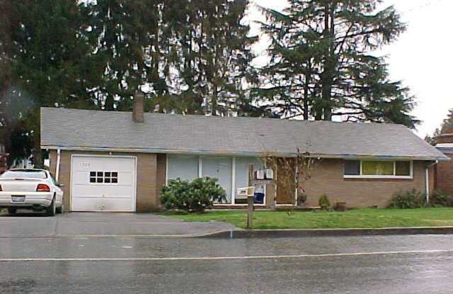529 Tenth St - 529 10th Street, Snohomish, WA 98290