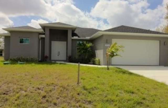 3733 15th Street W photos photos