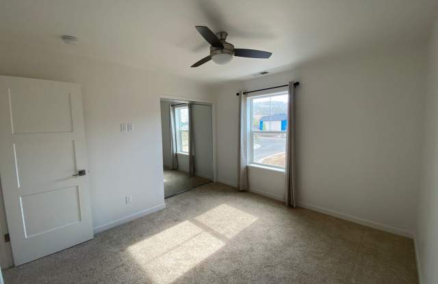 3880 Bonnie Pl Gallery 4