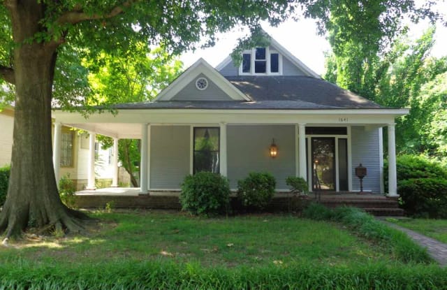 1641 NELSON AVE - 1641 Nelson Avenue, Memphis, TN 38114