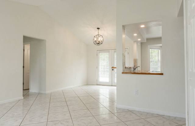 2254 Matthew Circle Gallery 3
