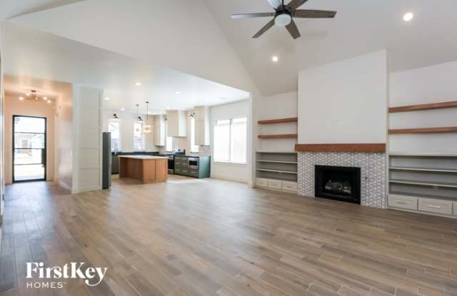 824 East Barajas Terrace Gallery 4