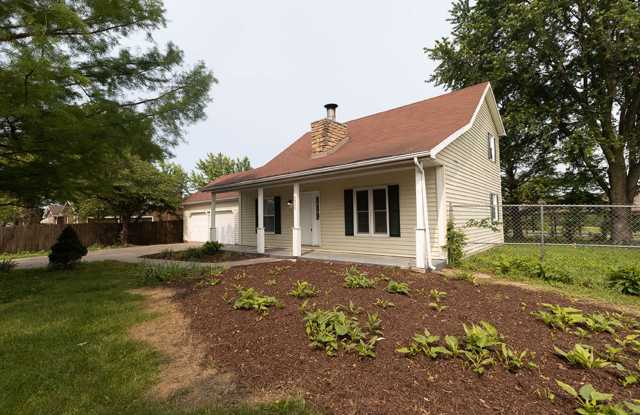 Lovely 1.5 Story - 3 bed home photos photos