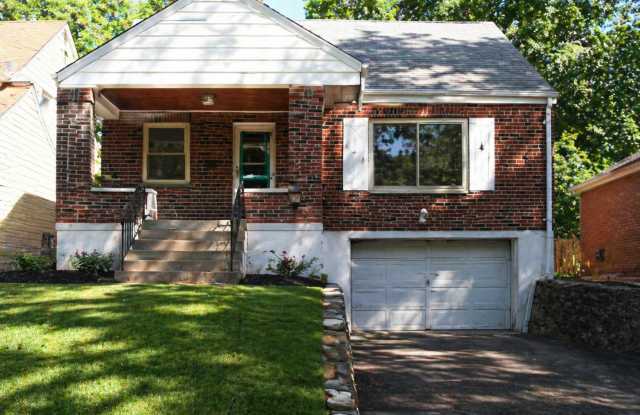 Updated 3 Bed 2 Bath Home photos photos