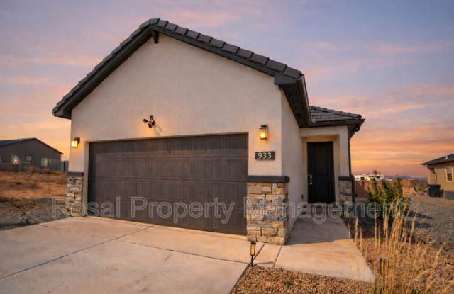 933 Northern Blvd NE photos photos