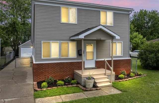 7220 DODGE Avenue photos photos