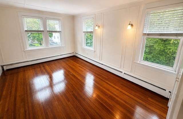 75 Waterbury Avenue Gallery 2