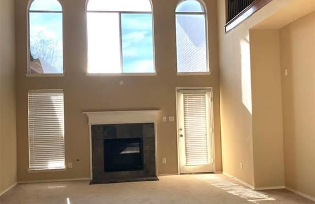 5543 Clay Court Gallery 4