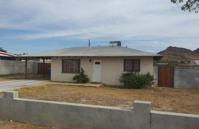 1707 E PHELPS Road - 1707 East Phelps Road, Phoenix, AZ 85022