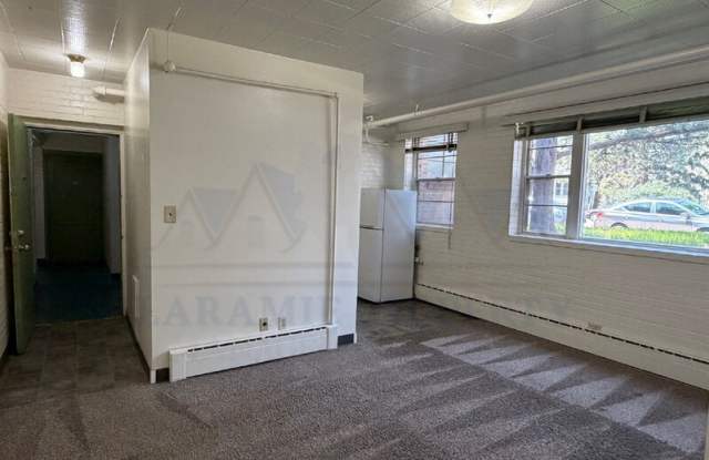 309 S 10th Gallery 3