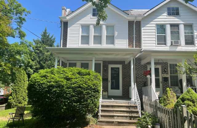 4229 BRANDYWINE Street NW photos photos