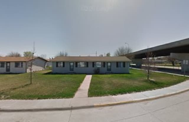 2420 W 6th St - 2420 West 6th Street, North Platte, NE 69101