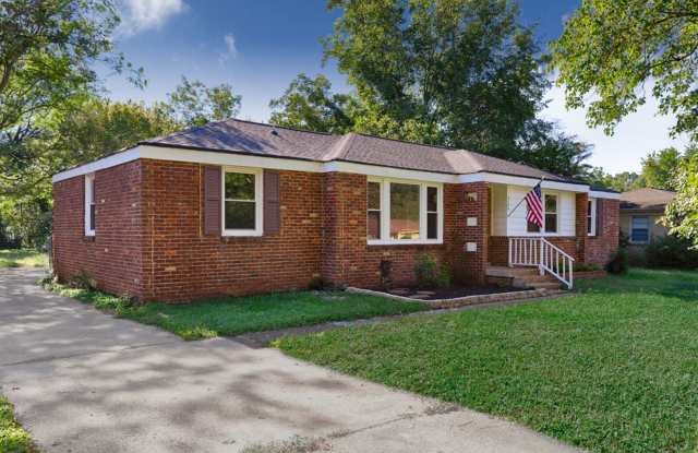 Half off first month's rent!! Gallery 4