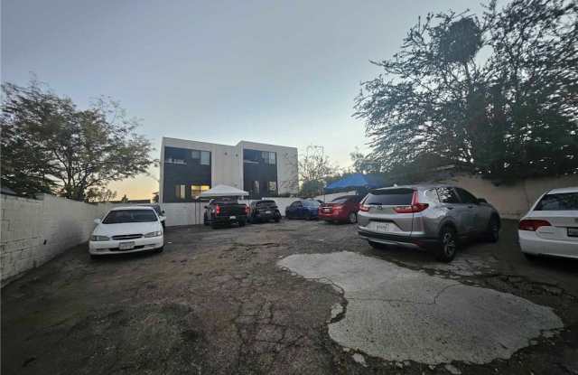 2522 Alcazar Street Gallery 4