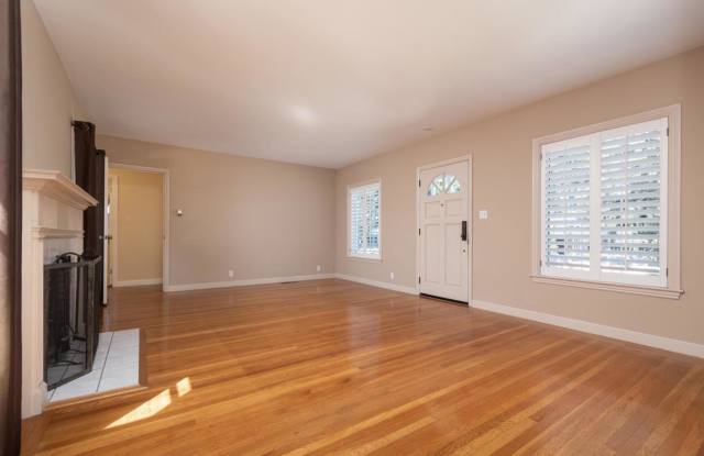 410 E Ellsworth CT Gallery 4