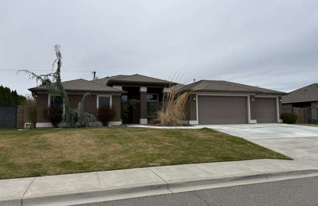 4 beds 2 Bath off Keene photos photos 4 beds 2 Bath off Keene photos photos