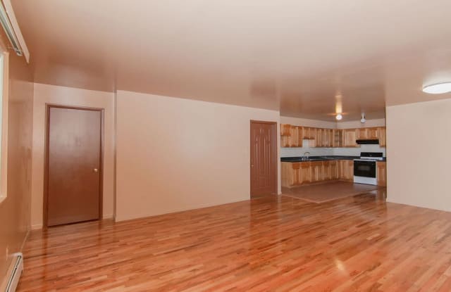 224 GRANT AVE - 224 Grant Avenue, Jersey City, NJ 07305