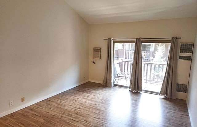 Perfectly Located Studio Apartment Gallery 4