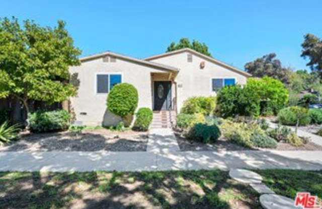 9717 Cisco Street Gallery 1