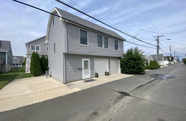 123 Lincoln Lane - 123 Lincoln Ave, Avon-by-the-Sea, NJ 07717